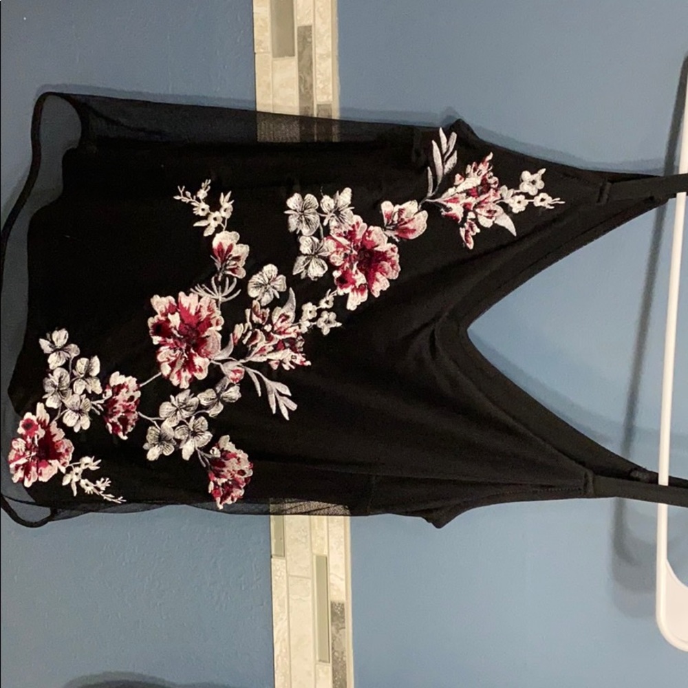 White House Black market black floral tank